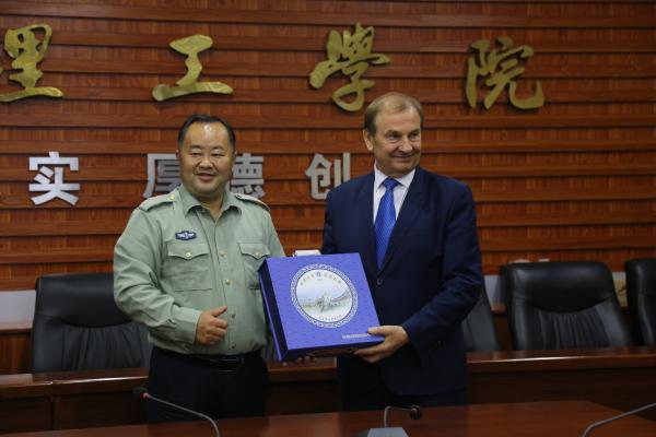 7e0867955e86fdbd_jpg_cthumb.jpg